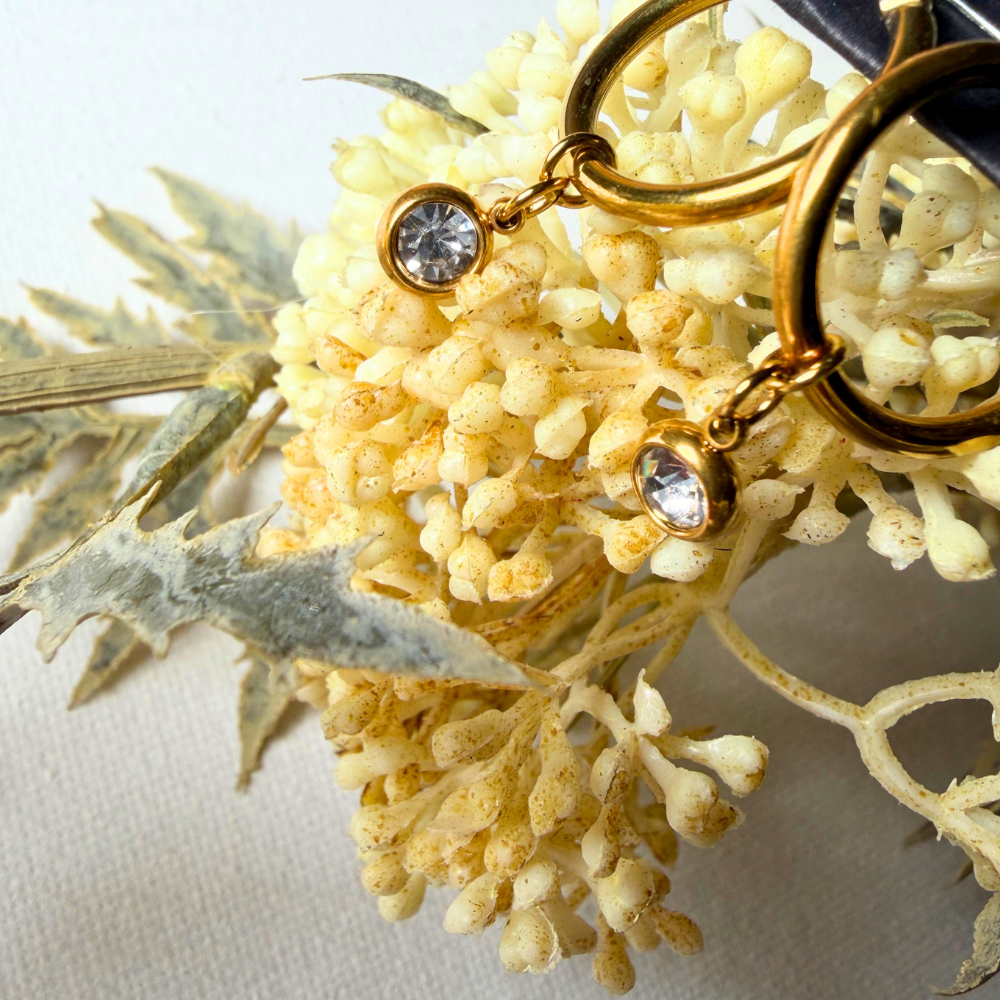 Oorbelle - goudkleur en bling
